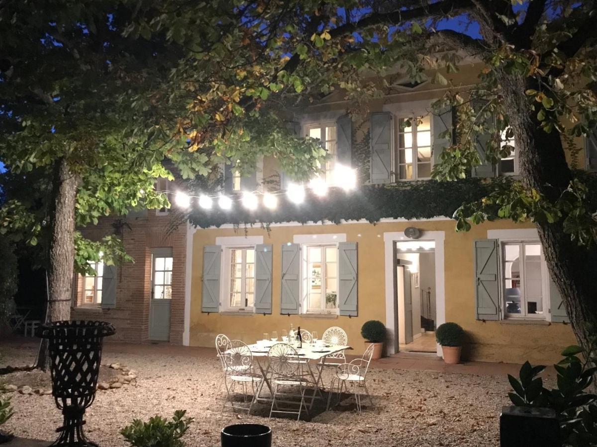 Toscane - Atelier D'artistes Et à 20 Mn De Toulouse Couette-café Azas
